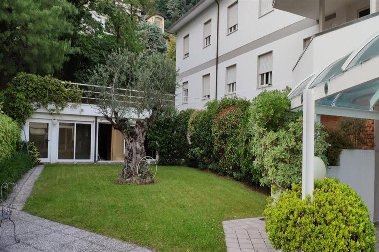 Beach Hotel Eurovil Predore Ngoại thất bức ảnh