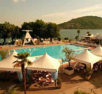Beach Hotel Eurovil Predore Ngoại thất bức ảnh